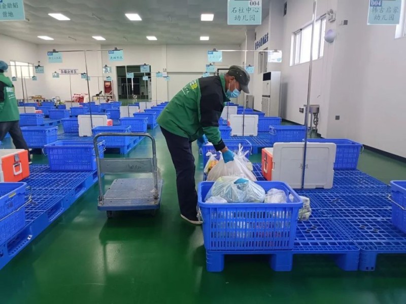 筑牢食品安全防线 守护群众“舌尖上的幸福”