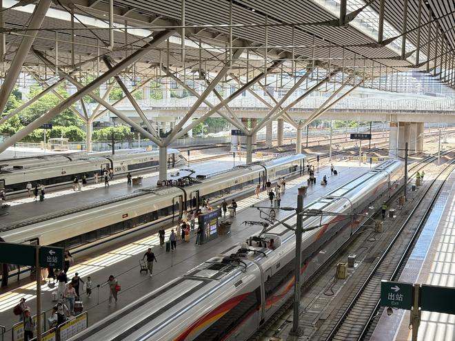 运力服务双跃升！深圳铁路2025绘就交通新图景｜旅客｜到发｜高铁_网易新闻